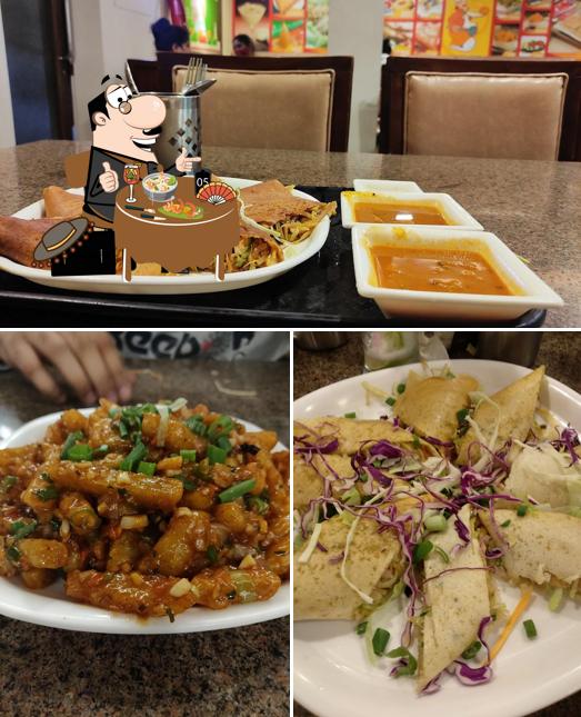 Food at Dosa Plaza