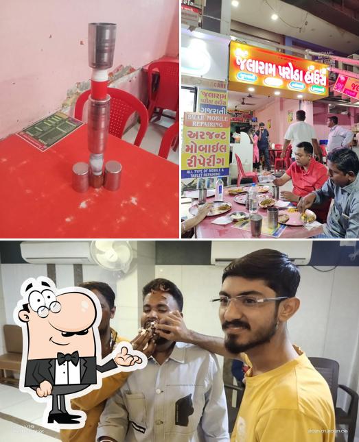 Check out how Jalaram Parotha House looks inside
