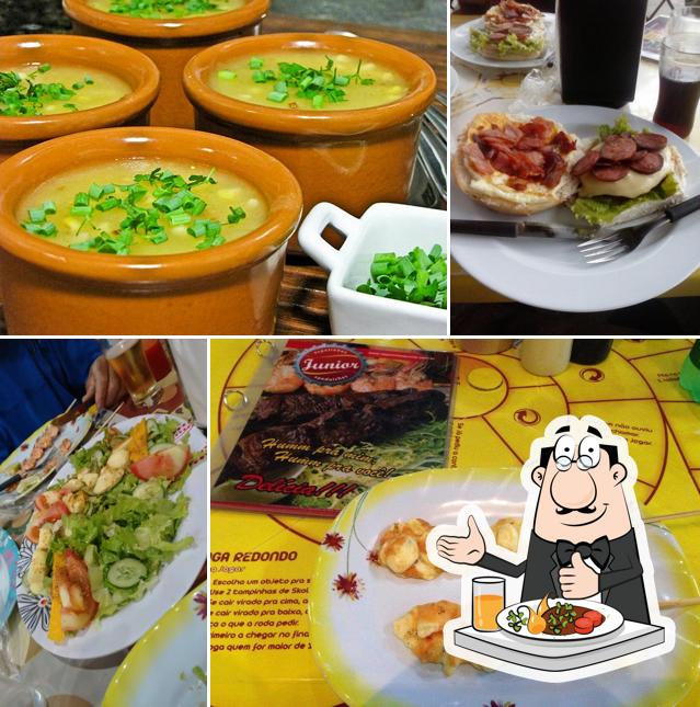 Comida em Espetinhos Junior Hamburgueria