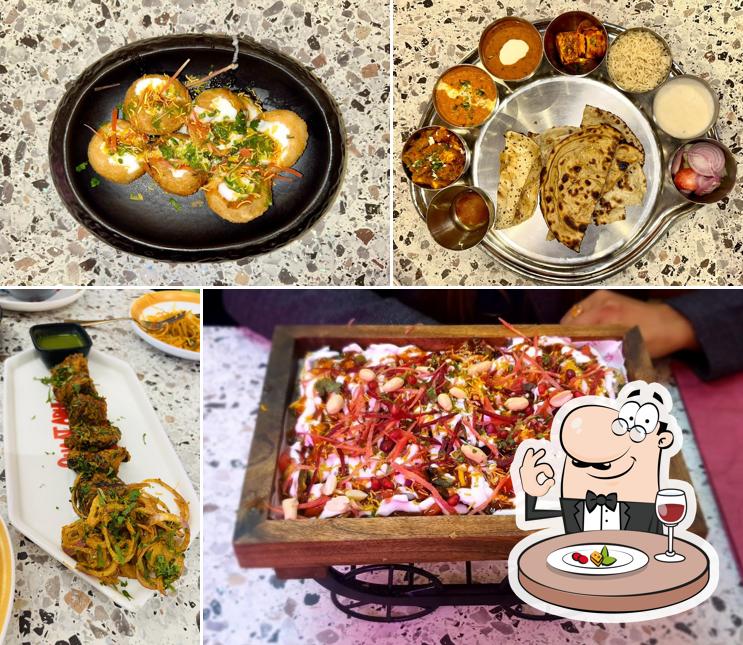 Food at Chaat Ka Chaska