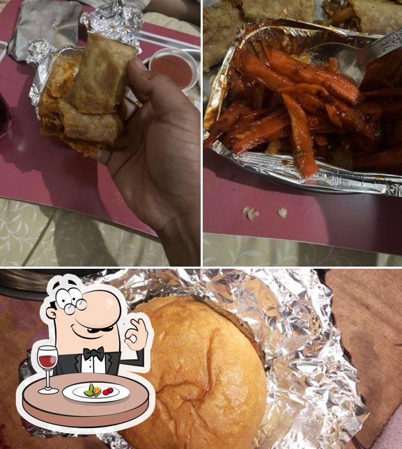 Pulled pork sandwich at Jaipur Chaupati