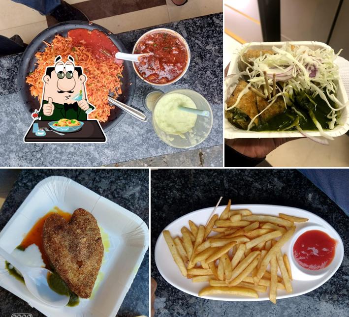Food at Taj Food corner