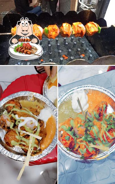 Food at Uttam vio momos