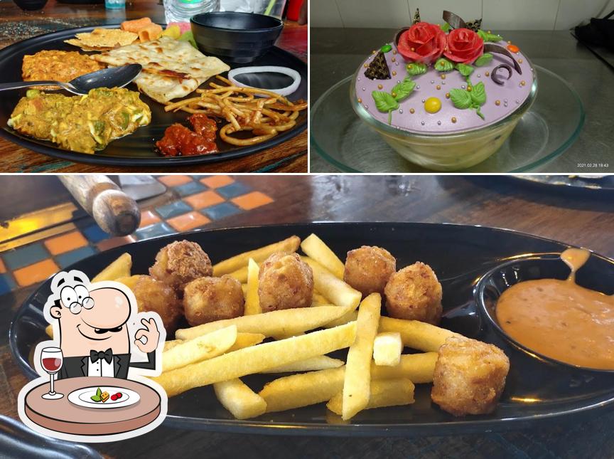 Meals at Mad Over Grills, Manjalpur