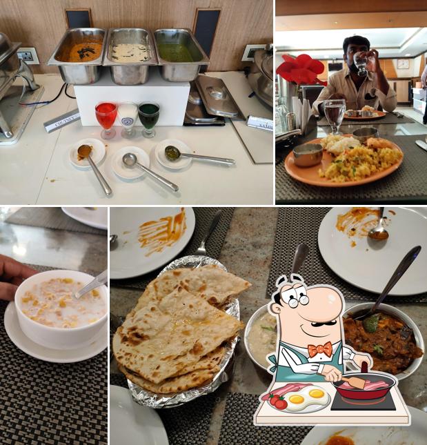 Omelette at Hotel Raj