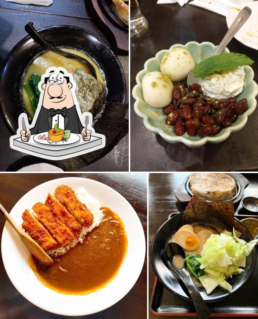 Food at Kuuraku Neemrana