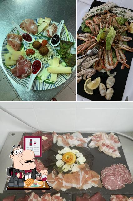 Prenditi i un pasto a base di carne a Nuovo inizio