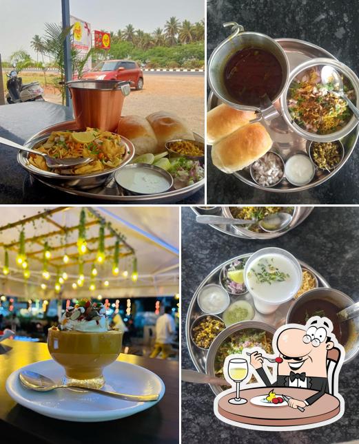 Food at Sai Chawadi Misal / साई चावडी मिसळ