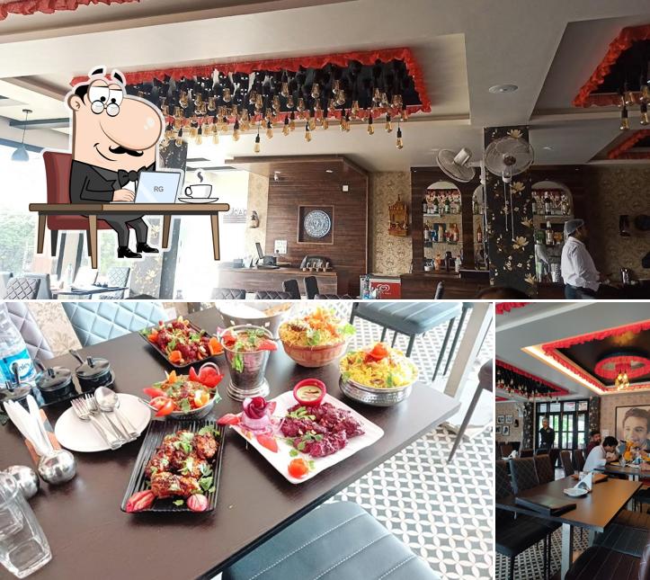 The image of The Old Gallery Kaliachak’s interior and food