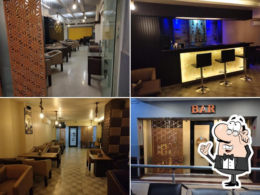 At 9 Restaurant
