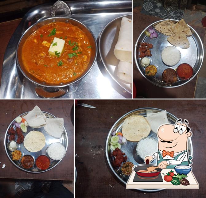Chicken curry at Hotel Darya Kinara