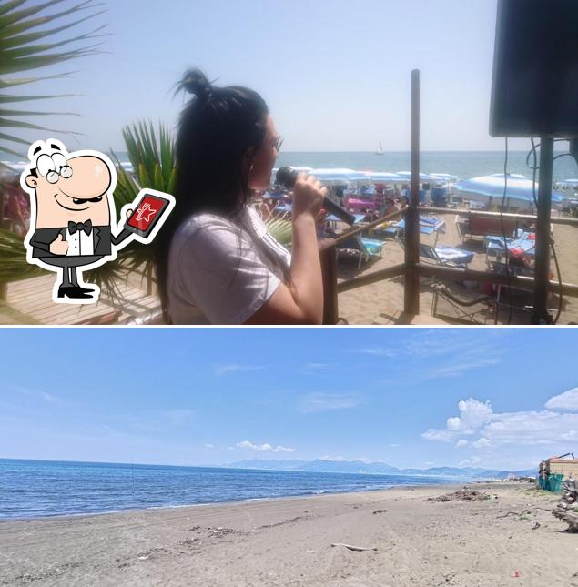 L'area esterna è una caratteristica importante di Lido Malibu' - Stabilimento Balneare, Bar, Tavola Calda
