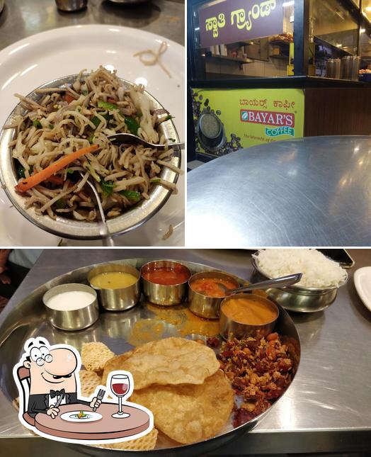 Food at New Swathi Grand Mathikere