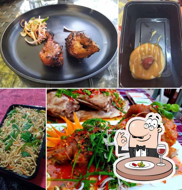 Food at The Ruin House