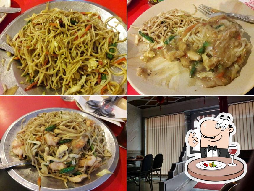 Meals at Hong Kong Chinese Restaurant