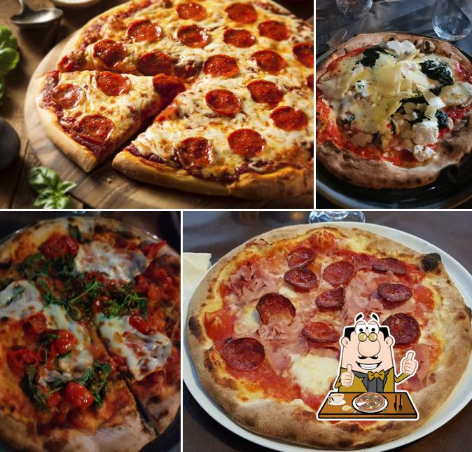 Scegli una pizza a Le Case del Priore Ristorante Pizzeria