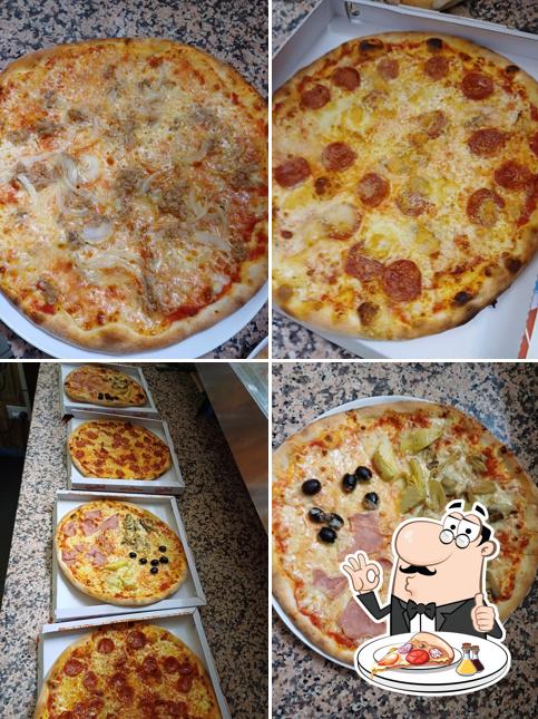 Ordina una pizza a Pizza Kebab Fortezza