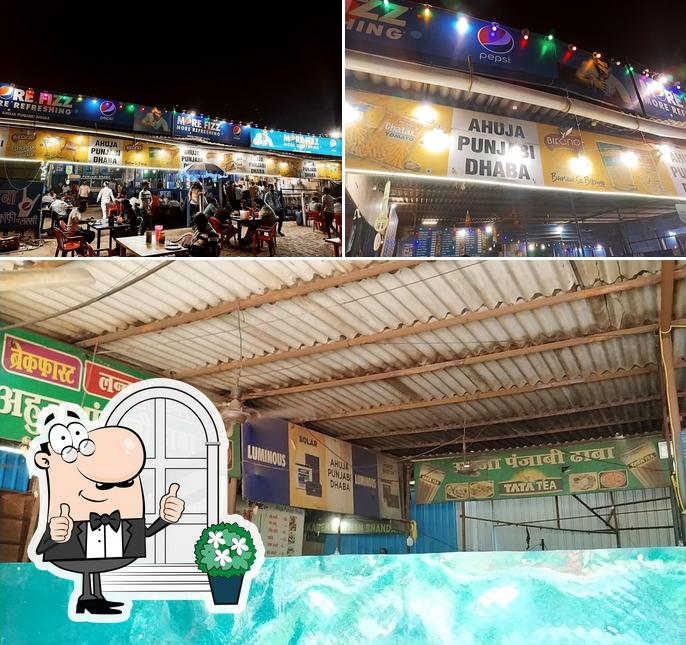The exterior of Ahuja Punjabi Dhaba