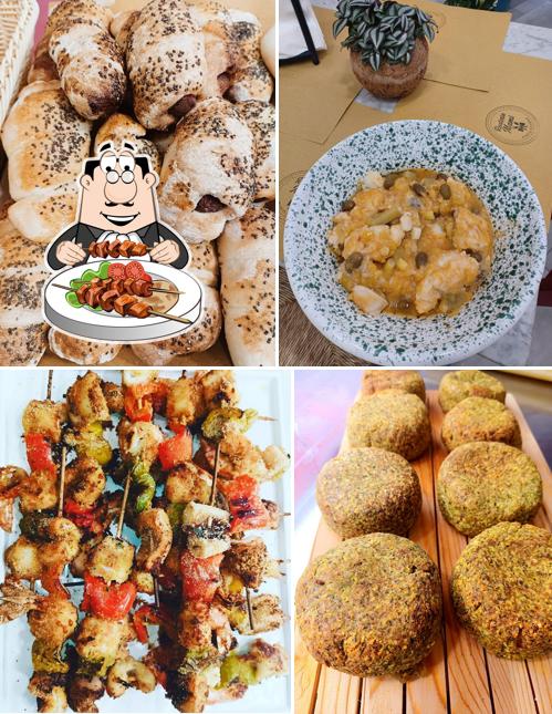 Cibo al ROSTICCERIA Ristorante Rosteria MAMI & PAPI Gastronomia anche SENZA GLUTINE Porto Azzurro - GLUTEN FREE Isola d'Elba