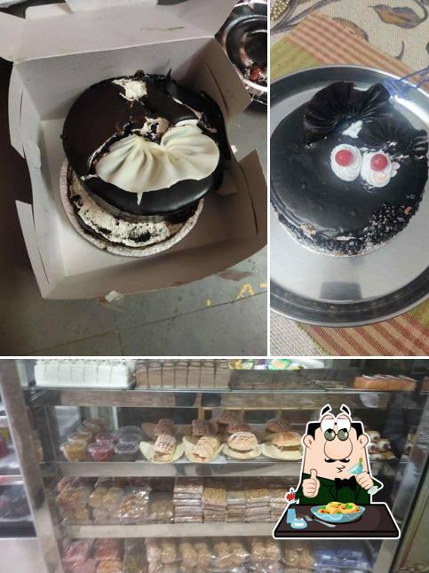 Food at SLV Bangalore Iyengar Bakery