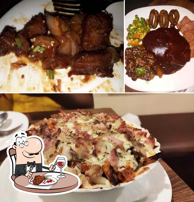 Macazzo serves meat meals