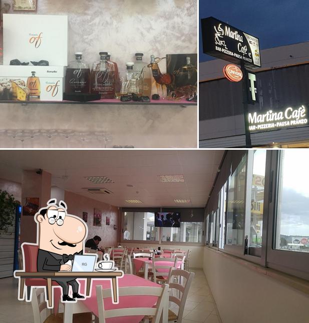 Gli interni di Martina Cafè...bar..pizzeria..pausa pranzo