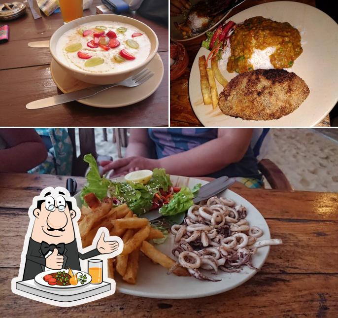 Food at People Beach Bar and Restaurant