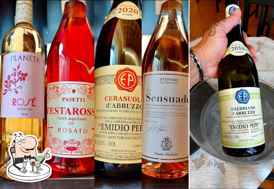 Tirabbesciò serve alcolici