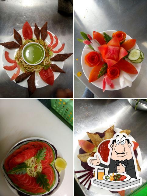 Food at Moti Palace hotel , bar & restaurant