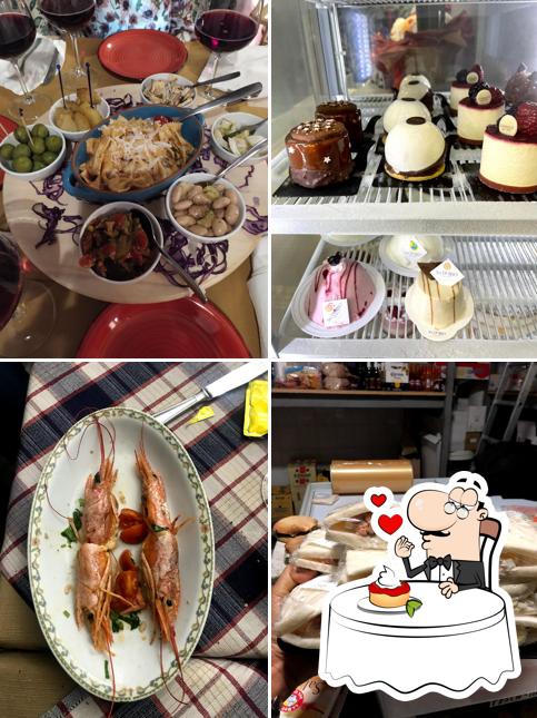 Royal Bar offre un'ampia selezione di dolci