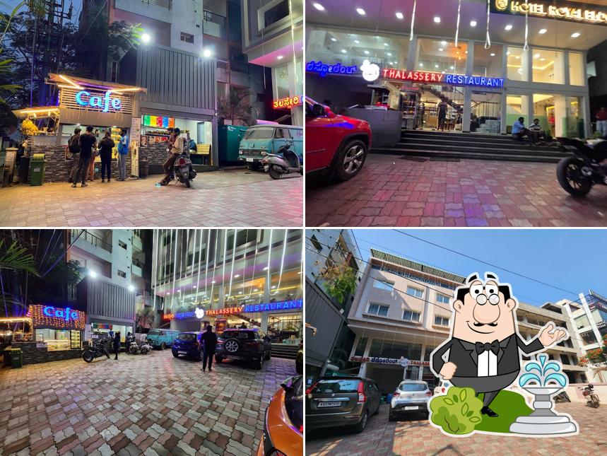 You can get some fresh air at the outside area of Thalassery Restaurant