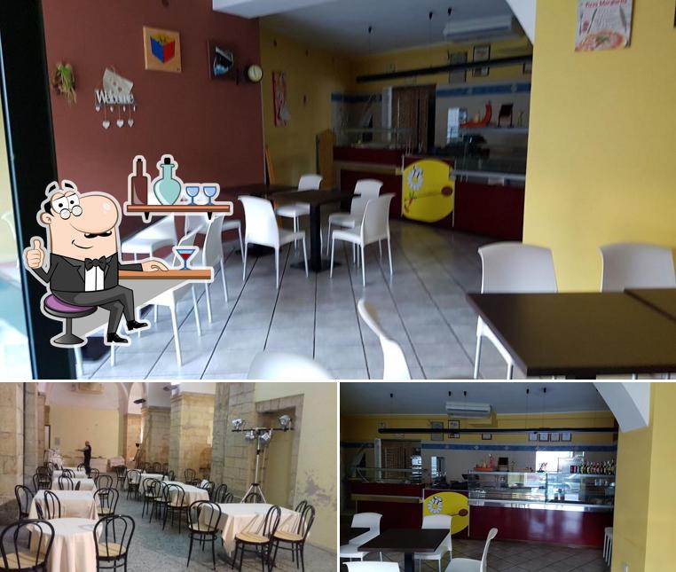 Siediti a un tavolo di La Margherita Risto-Pizza