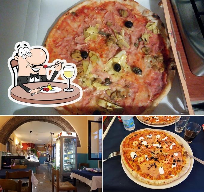 Gambero Rosso Di Chinelli Diego si caratterizza per la cibo e interni