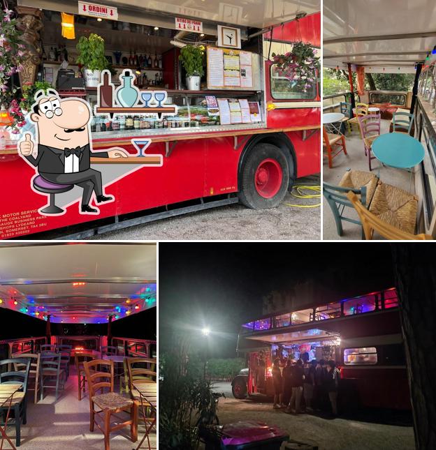 Siediti a un tavolo di El Pecador