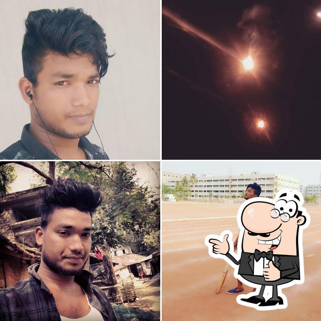 Look at the image of Sujoy Bar
