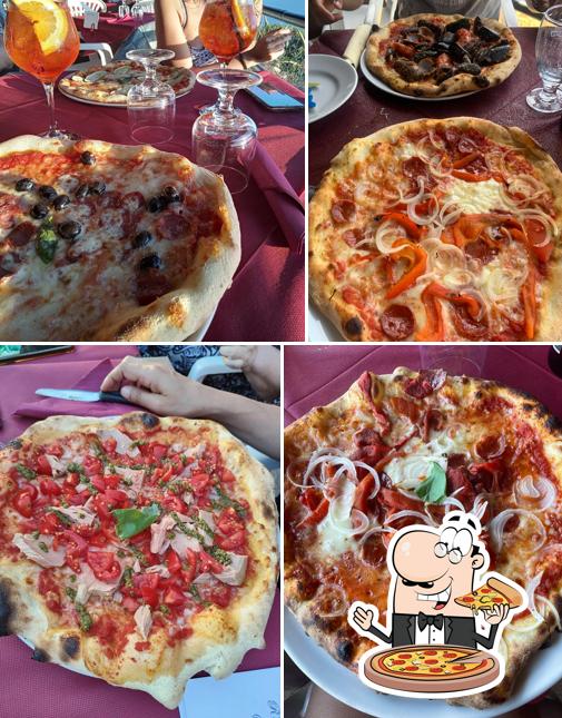 Prenditi una pizza a Bar 906 Operaio