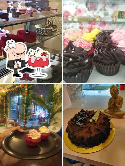 Look at this pic of Cakes n Craft sapna sangeeta