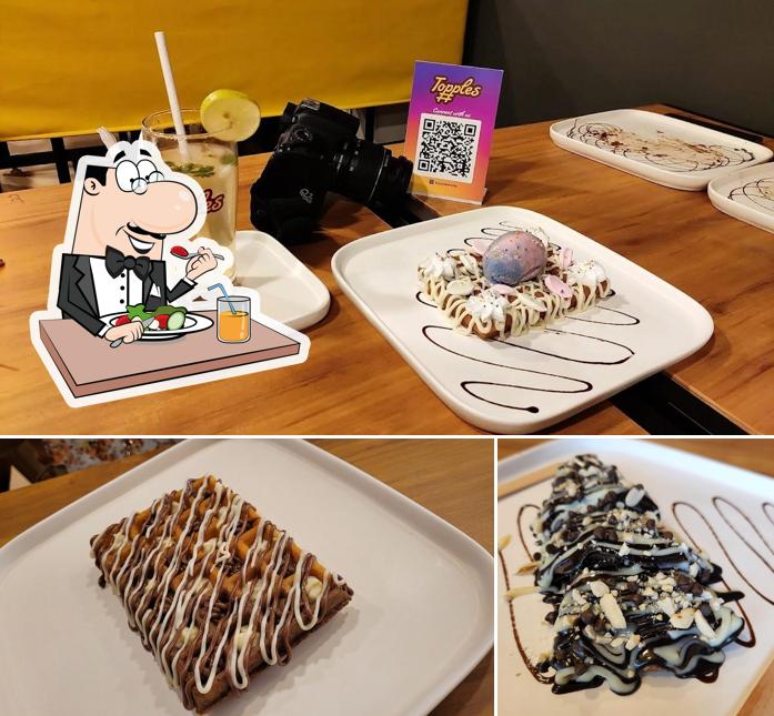 Meals at Topples : Toppings and Waffles
