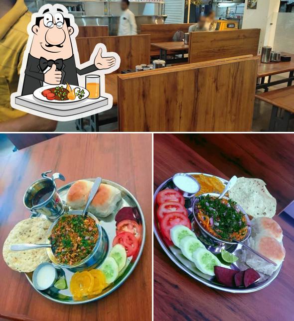 The photo of food and interior at Aflatoon Misal