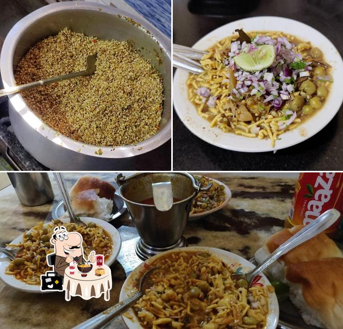 Food at Paltha Bhuvan