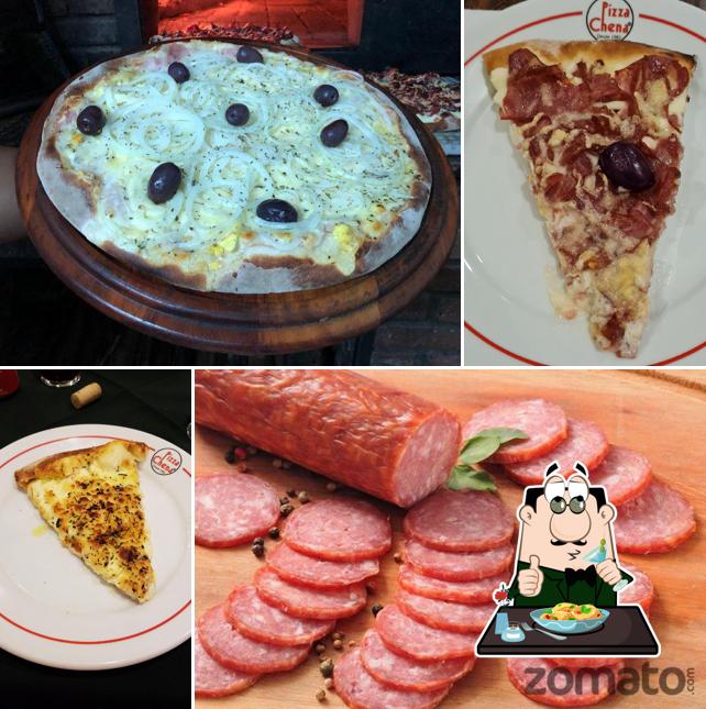 Comida em Pizza Chena