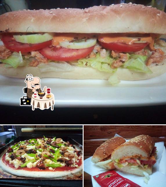 Meals at Pizza joint