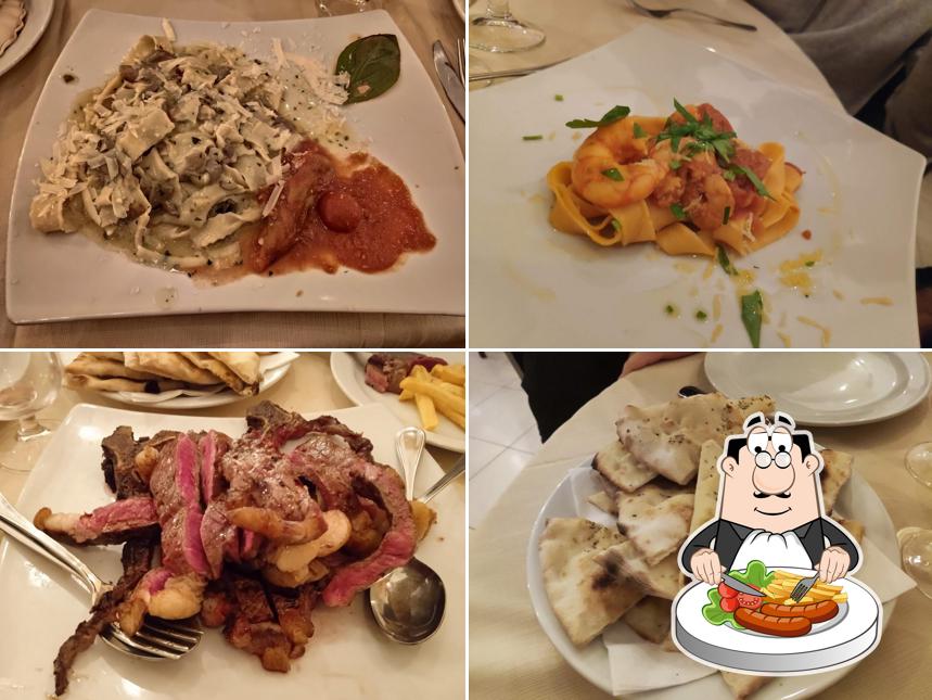 Cibo al Ago's Pizza
