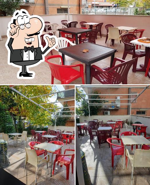 Gli interni di Pizzeria Hollywood