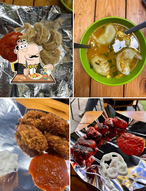 Food at DJ MOMO