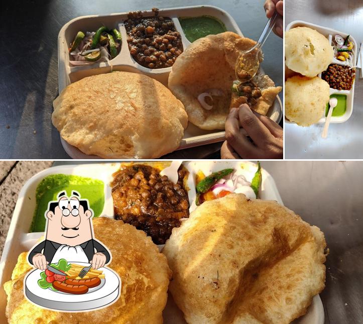 Meals at Durga chole bhature