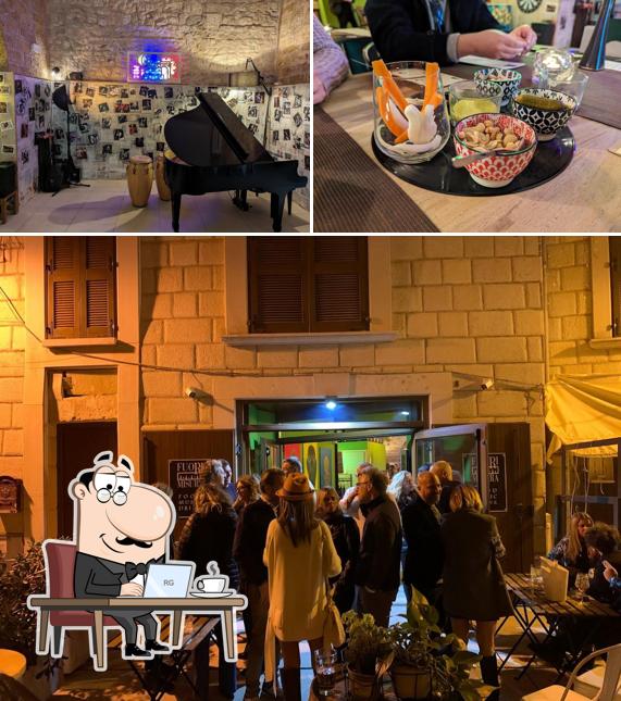Tra le varie cose da Fuori Misura Bistrot Eventi si possono trovare la interni e cibo