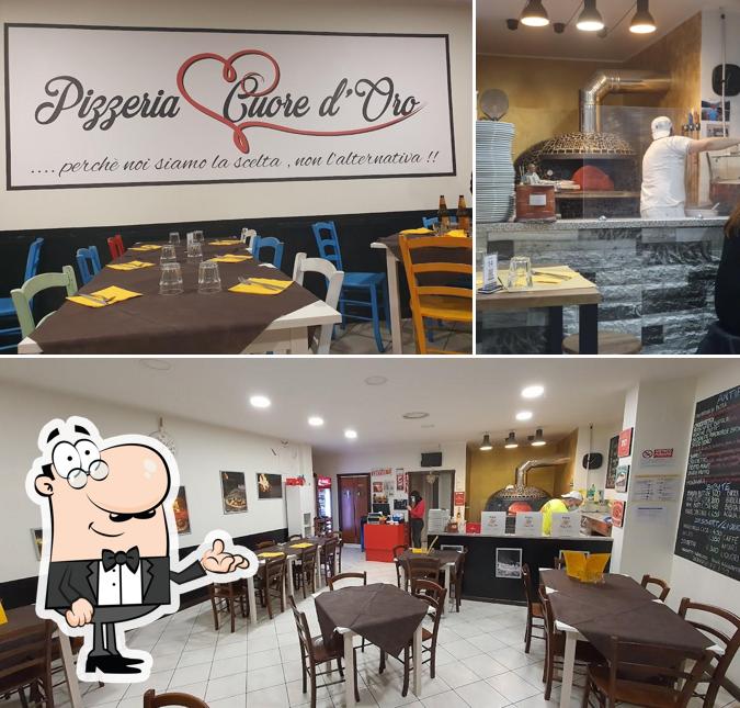Siediti a un tavolo di Pizzeria Cuore d'Oro-Pizza Latinense