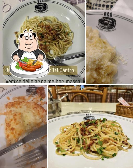 Comida em Restaurante Coliseu Das Massas Rodízio