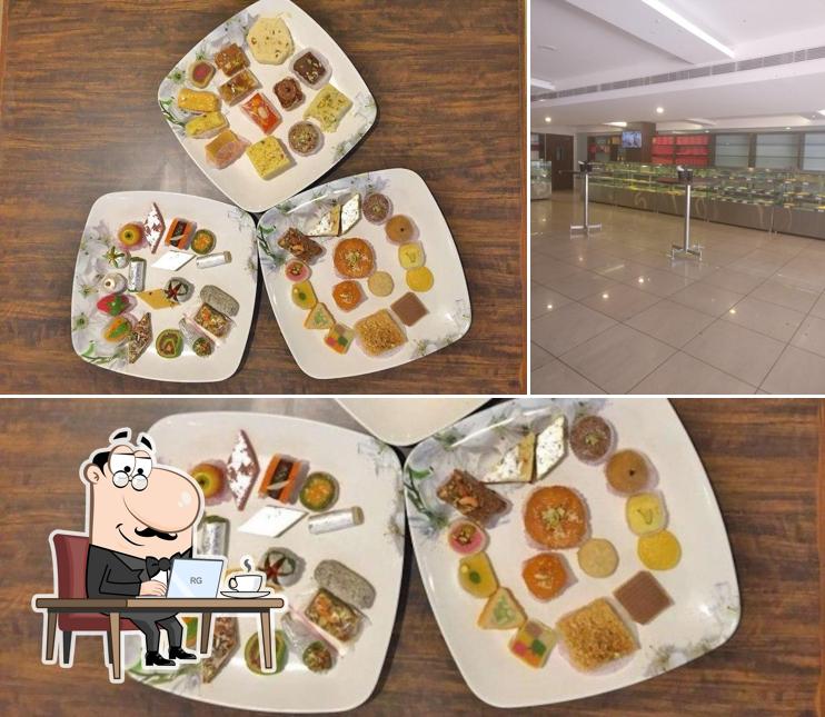 The interior of Bhandary's Punjabi Ghasitaram Bambaiwala